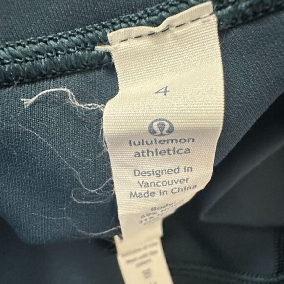 Lululemon Ready Set Go‎ Crop 21"Women's 4 Submarine Stretch Activewear - Picture 4 of 8